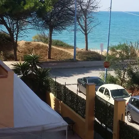 Apartment Seaside
